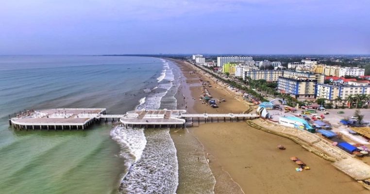 Khach San Lon O Hai Tien Dich Vu Chuyen Nghiep Phu Hop Khach Doan